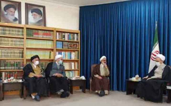 کنگره ۴۰۰۰ شهید روحانی با سخنرانی رئیسی در قم برگزار می شود کنگره ۴۰۰۰ شهید روحانی با سخنرانی رئیسی در قم برگزار می شود
